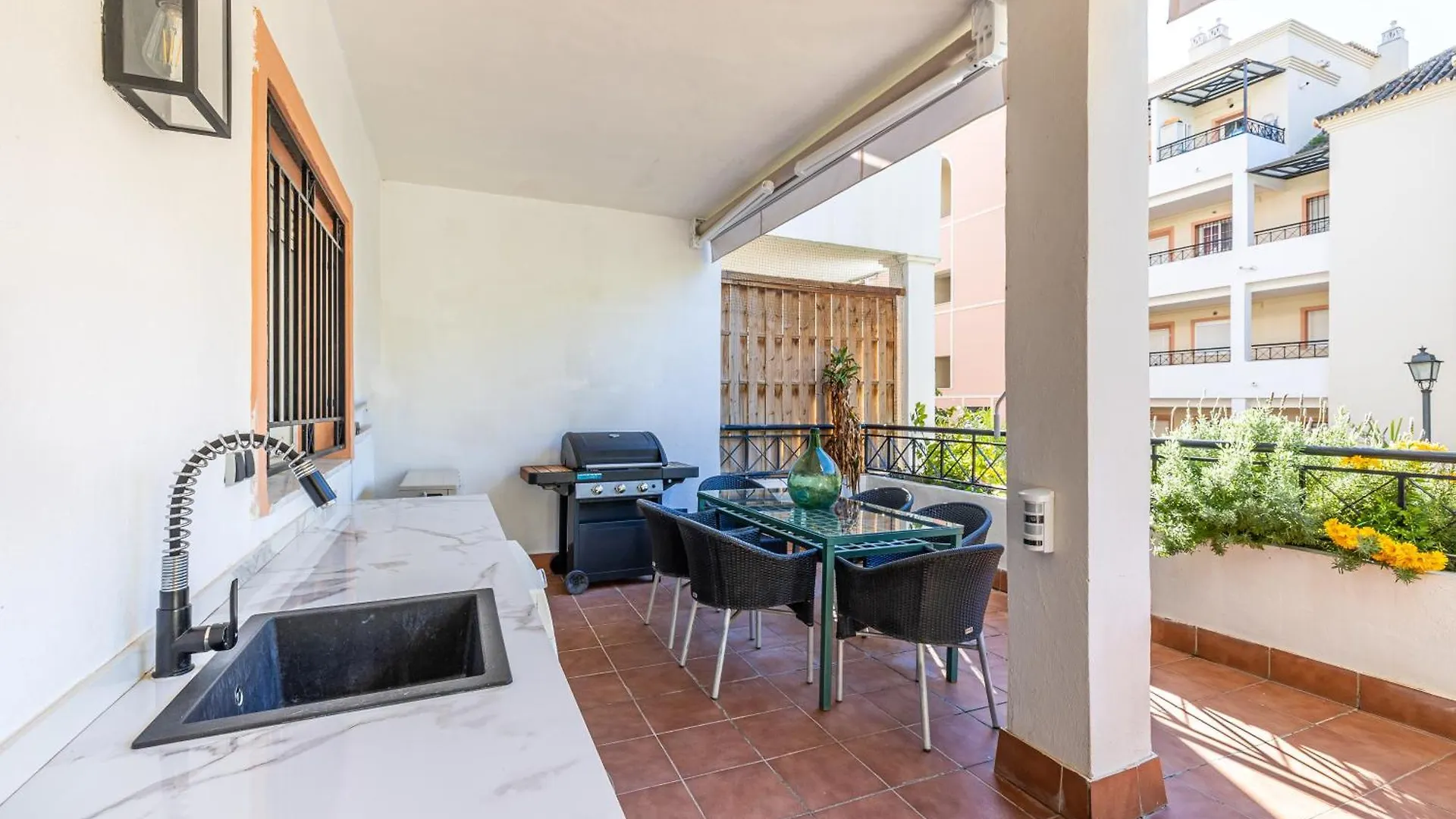 Luxury Marbella Apartment By Aora Stay 0*,  Spanyolország